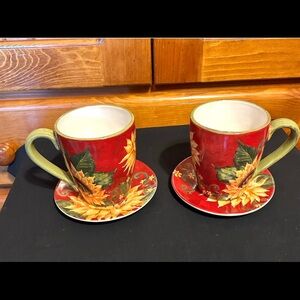 Floral Red and Green Mug Set